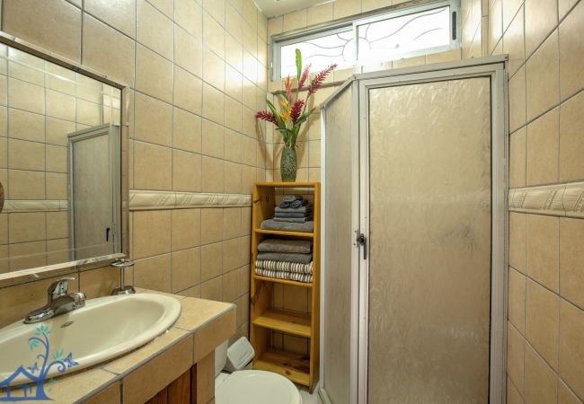 Casa en Puerto Viejo - Casa Pan Dulce • Alojamiento familiar 3 habs/2 baños cerca de la playa Casa en Puerto Viejo - Casa Pan Dulce • Alojamiento familiar 3 habs/2 baños cerca de la playa