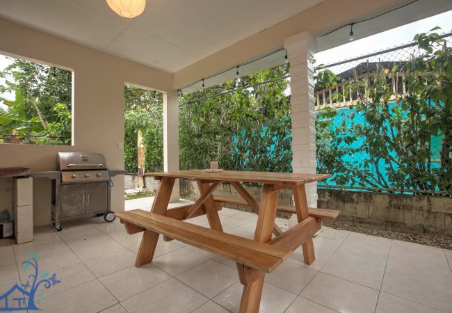 Casa en Puerto Viejo - Casa Pan Dulce • Alojamiento familiar 3 habs/2 baños cerca de la playa Casa en Puerto Viejo - Casa Pan Dulce • Alojamiento familiar 3 habs/2 baños cerca de la playa