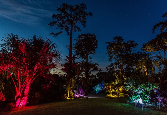 Villa en Punta Uva - Big Tree Wildlife Refuge Retreat Center con Piscina Villa en Punta Uva - Big Tree Wildlife Refuge Retreat Center con Piscina