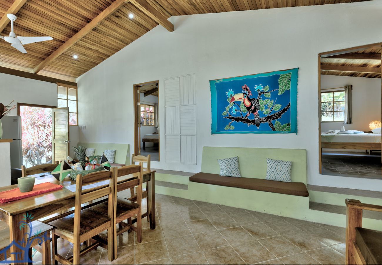 Casa en Cocles - Villa Tortola: Luxury home con AC, FibraOp y Piscina - Adults Only