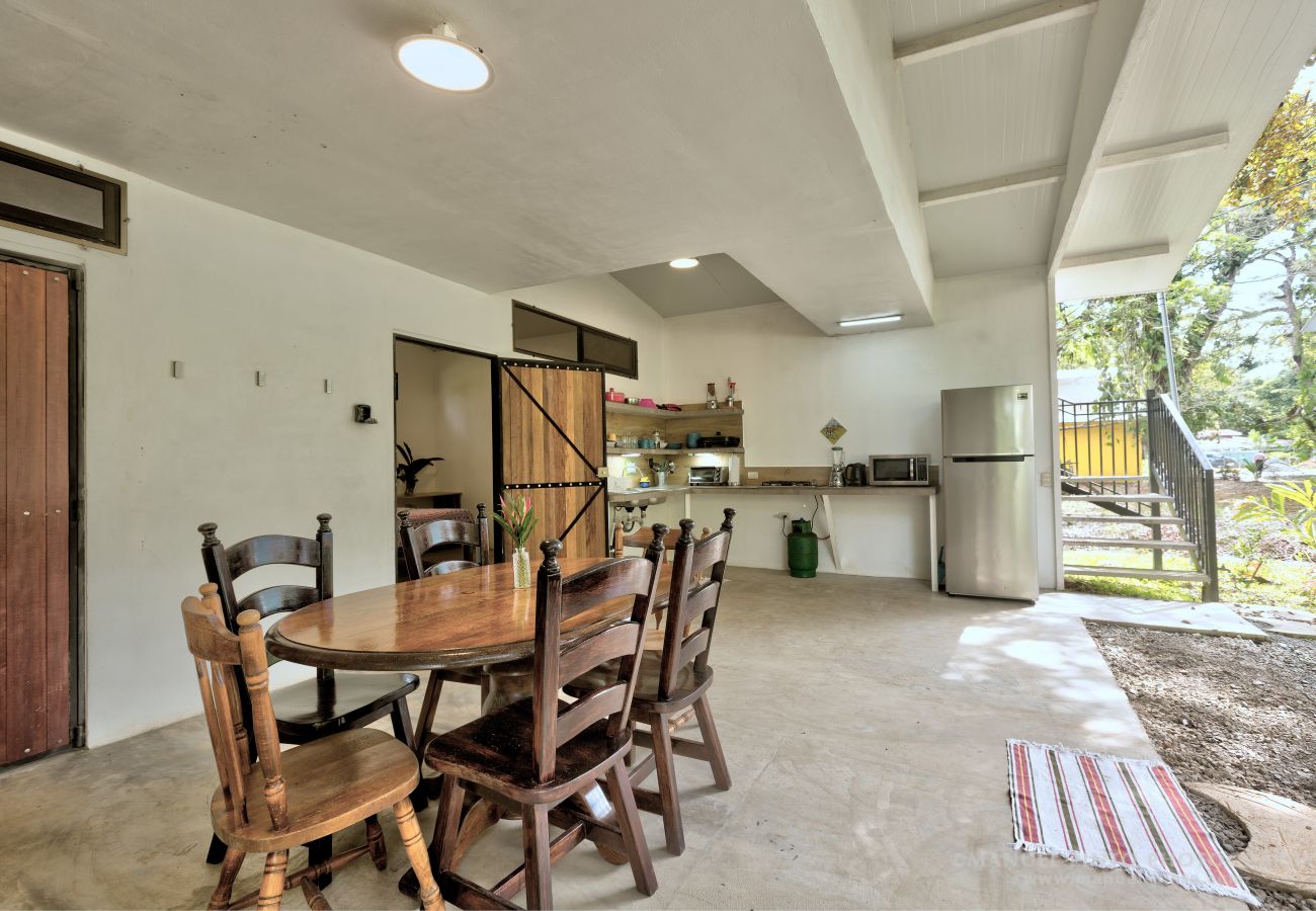 Casa en Puerto Viejo - Puerto Viejo Club Pool House para 12 PAX