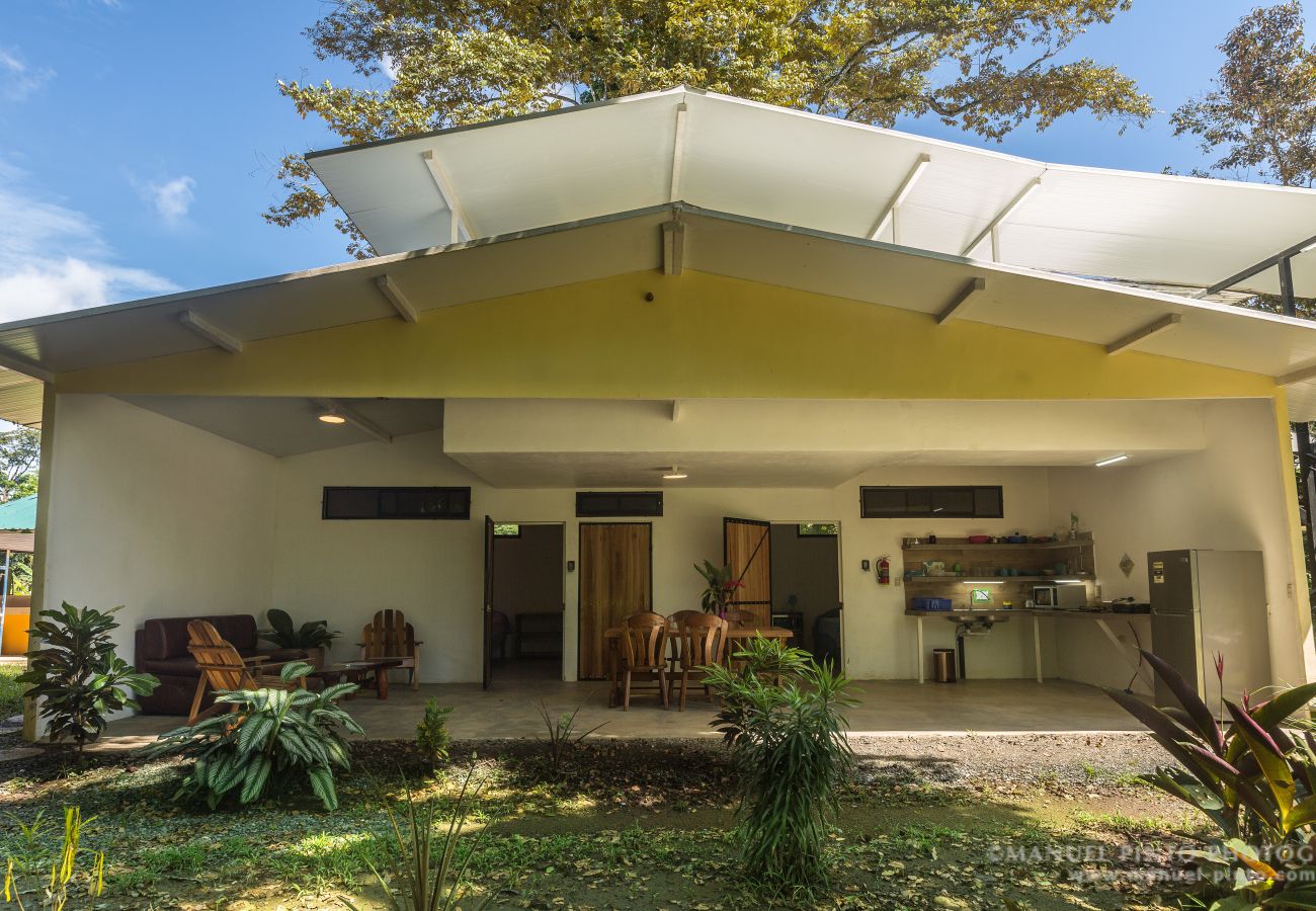 Casa en Puerto Viejo - Puerto Viejo Club Pool House para 12 PAX