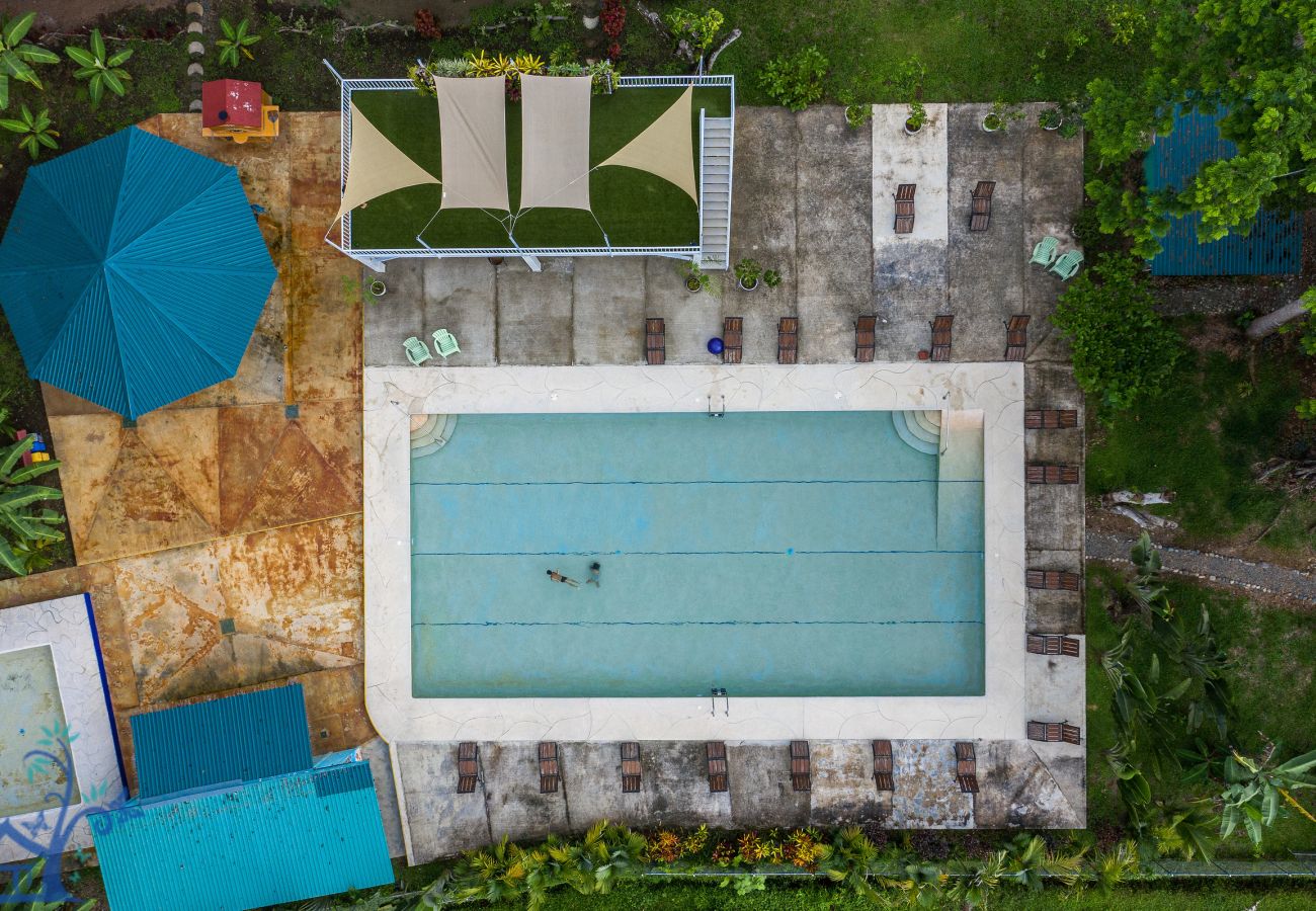 Casa en Puerto Viejo - Puerto Viejo Club Pool House para 12 PAX