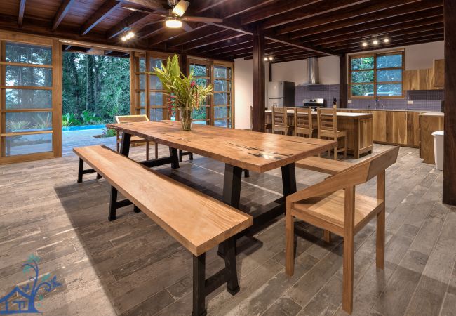 Casa en Punta Uva - Panorama Verde – Villa de 3 habs • Piscina infinita, A/C  Casa en Punta Uva - Panorama Verde – Villa de 3 habs • Piscina infinita, A/C