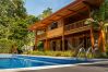 Casa en Punta Uva - Panorama Verde – Villa de 3 habs • Piscina infinita, A/C 