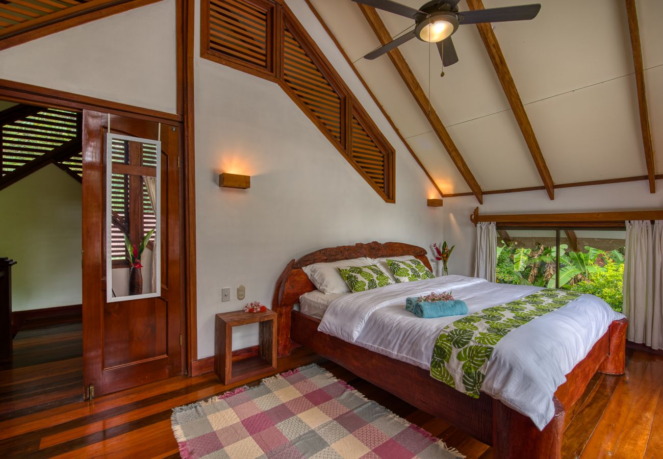 Casa en Puerto Viejo - Casa Tropical en el Caribe Sur