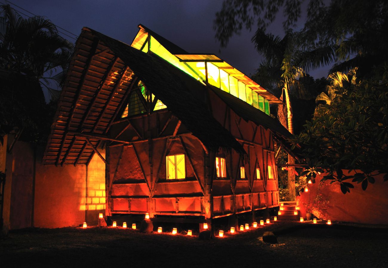 Casa en Playa Chiquita - The Garden House at Tree House Lodge