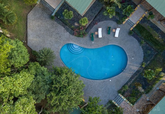 Casa en Punta Uva - El Refugio - Escondite de Lujo en el Corazón de la Naturaleza Casa en Punta Uva - El Refugio - Escondite de Lujo en el Corazón de la Naturaleza