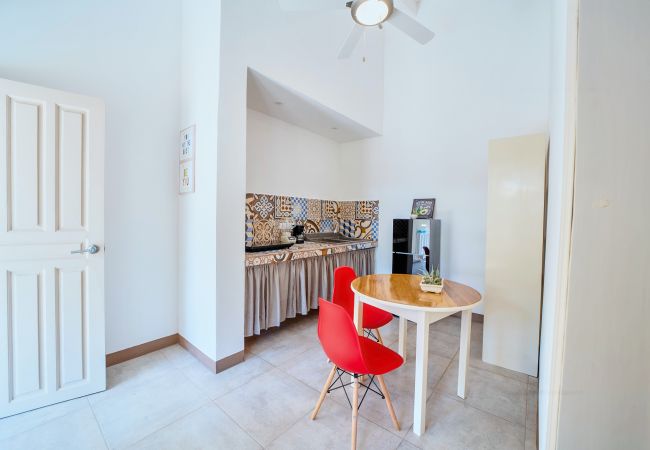 Apartamento en Playa Chiquita - Casita Calilla en Arena Blanca con AC y FibraOpt Apartamento en Playa Chiquita - Casita Calilla en Arena Blanca con AC y FibraOpt