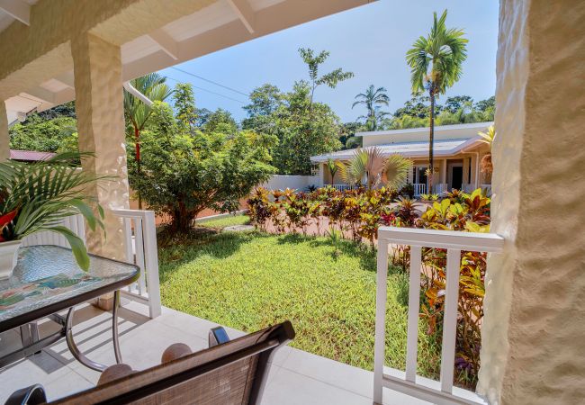 Apartamento en Playa Chiquita - Casita Calilla en Arena Blanca con AC y FibraOpt Apartamento en Playa Chiquita - Casita Calilla en Arena Blanca con AC y FibraOpt