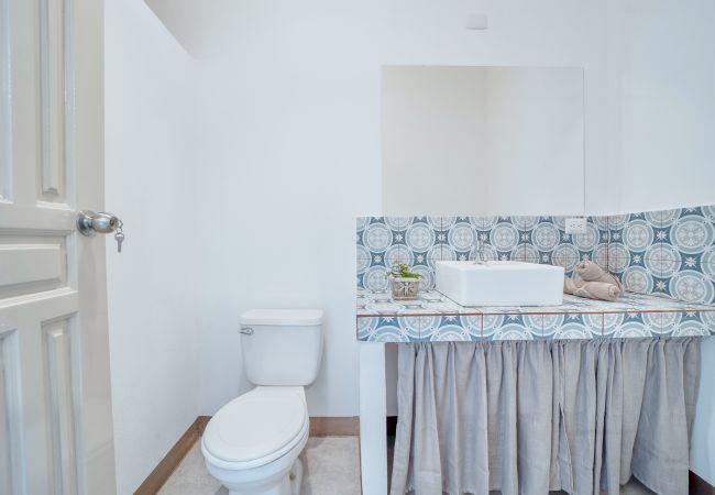 Apartamento en Playa Chiquita - Casita Conus en Arena Blanca con AC y FibraOpt Apartamento en Playa Chiquita - Casita Conus en Arena Blanca con AC y FibraOpt