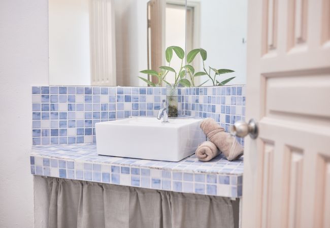 Apartamento en Playa Chiquita - Casita Ensis en Arena Blanca con AC y FibraOpt Apartamento en Playa Chiquita - Casita Ensis en Arena Blanca con AC y FibraOpt