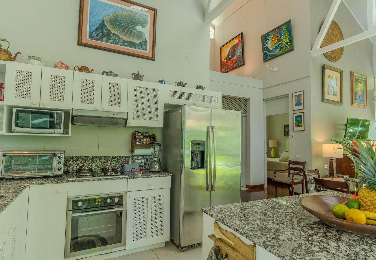 Casa en Puerto Viejo - Residencia Casa Blanca Beachfront Paradise
