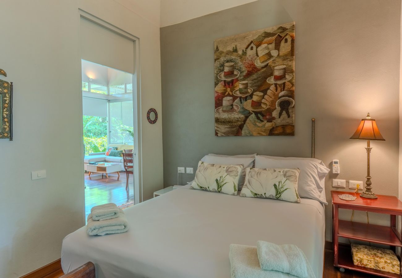 Casa en Puerto Viejo - Residencia Casa Blanca Beachfront Paradise