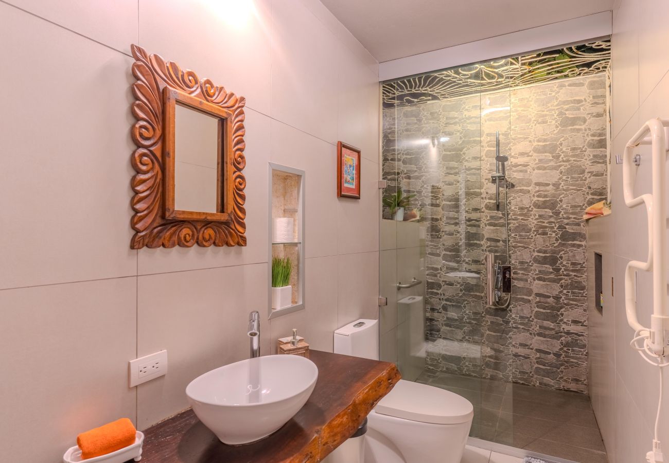 Casa en Puerto Viejo - Residencia Casa Blanca Beachfront Paradise