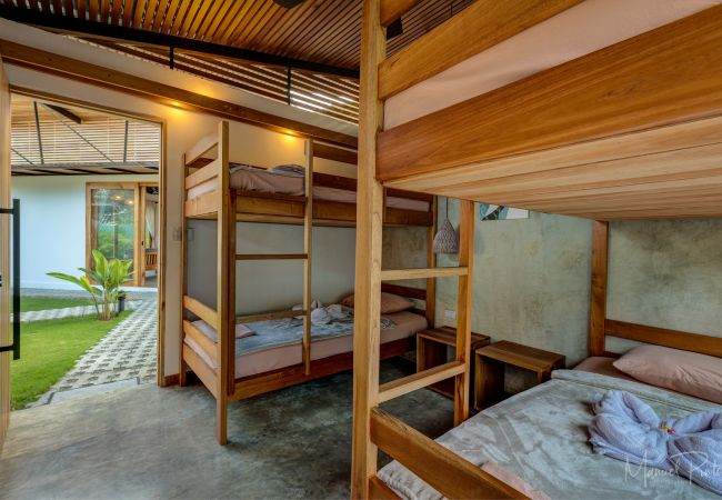 Villa en Puerto Viejo - Villa Buke con Piscina Tropical Villa en Puerto Viejo - Villa Buke con Piscina Tropical