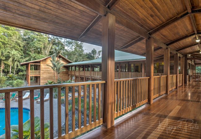 Villa en Punta Uva - Luxury Retreat: Villa Panorama & El Refugio Villa en Punta Uva - Luxury Retreat: Villa Panorama & El Refugio