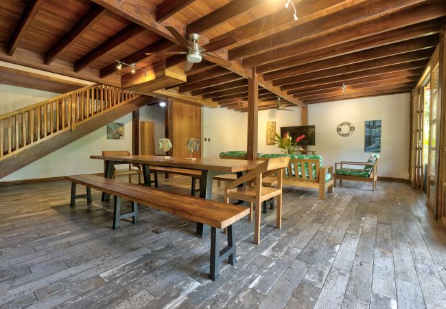 Villa en Punta Uva - Luxury Retreat: Villa Panorama & El Refugio Villa en Punta Uva - Luxury Retreat: Villa Panorama & El Refugio