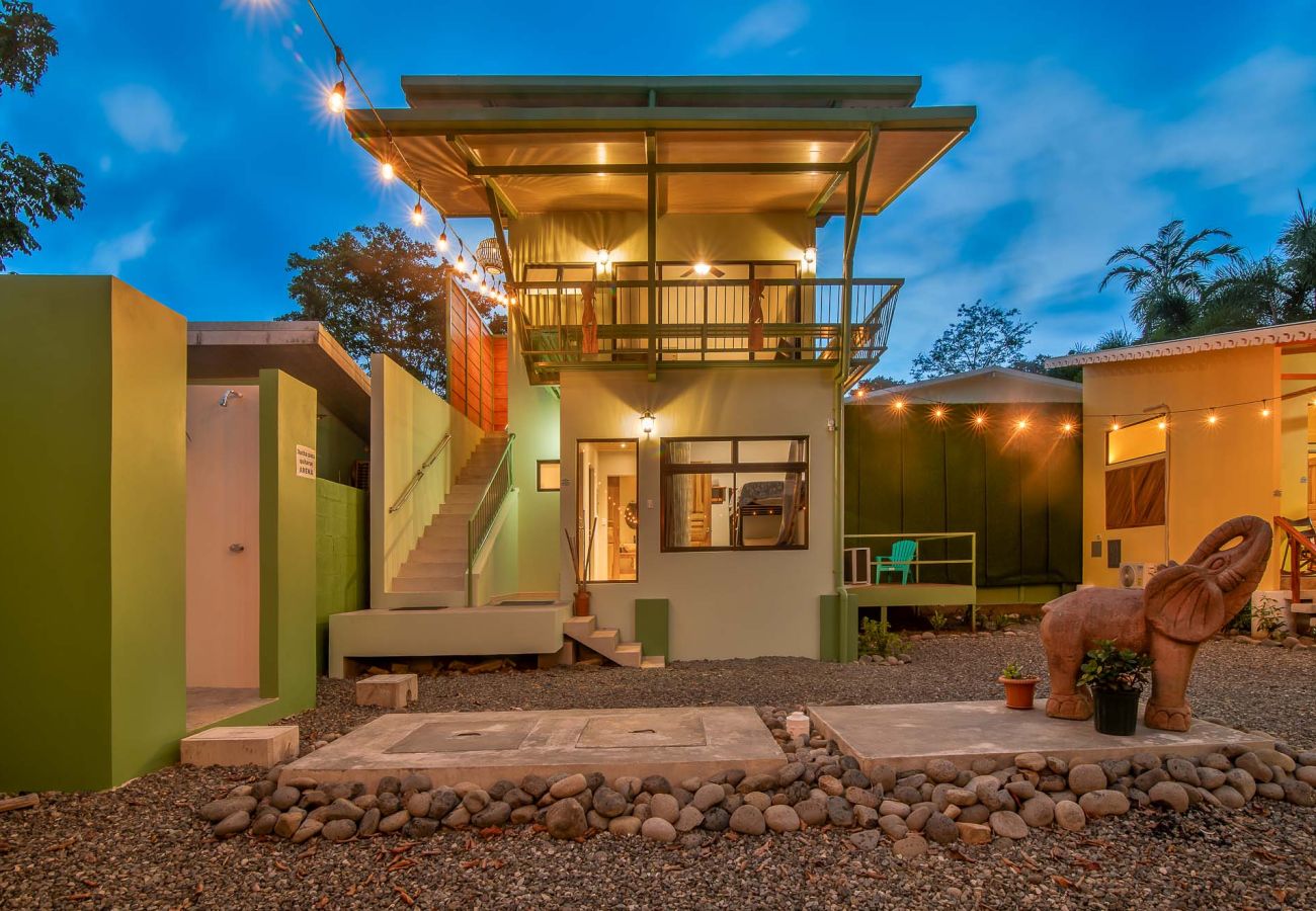 Casa en Playa Chiquita - El Tití House in Playa Chiquita