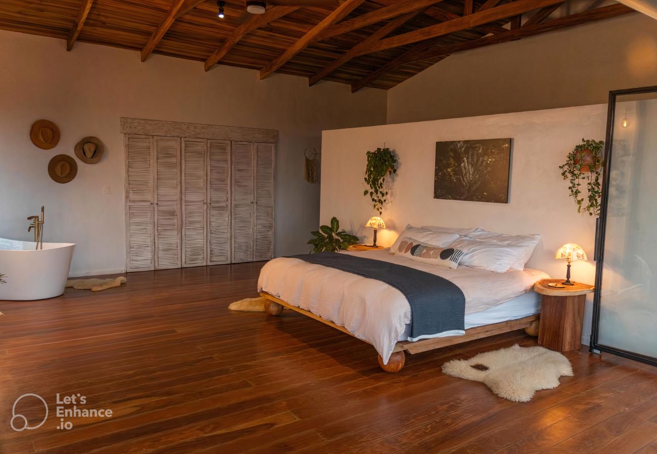 Casa en Hone Creek - Blue Hill State - 360° Ocean View Jungle Villa