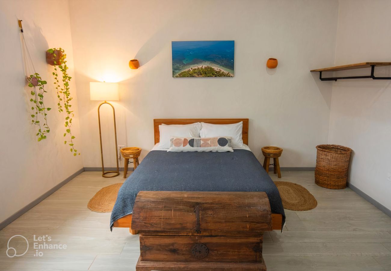 Casa en Hone Creek - Blue Hill State - 360° Ocean View Jungle Villa