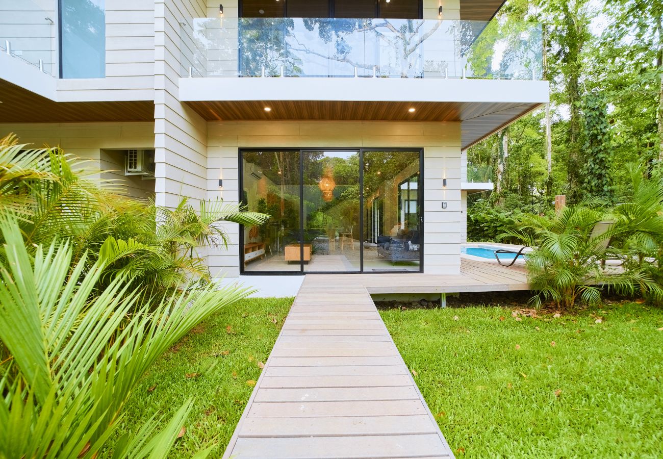 Villa en Manzanillo - Casa Cacao