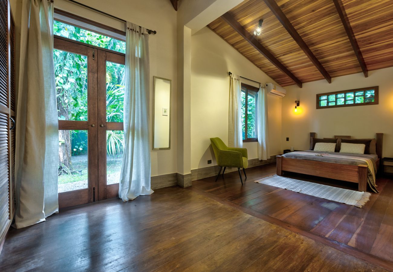 Casa en Playa Chiquita - Casa Xcanan • piscina privada & jardines hermosos
