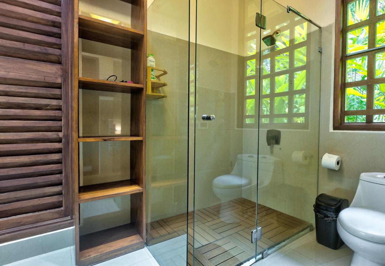 Casa en Playa Chiquita - Casa Xcanan • piscina privada & jardines hermosos