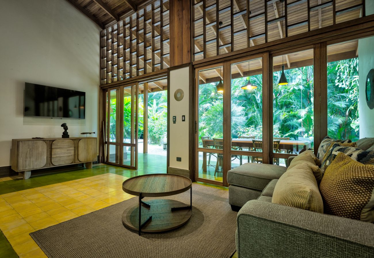 Casa en Playa Chiquita - Casa Xcanan • piscina privada & jardines hermosos