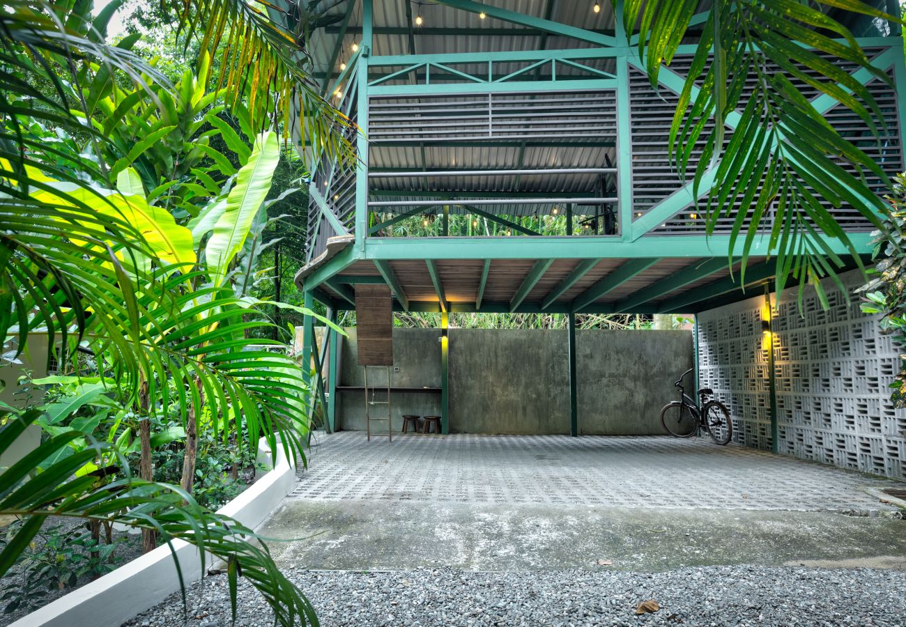Casa en Playa Chiquita - Casa Xcanan • piscina privada & jardines hermosos