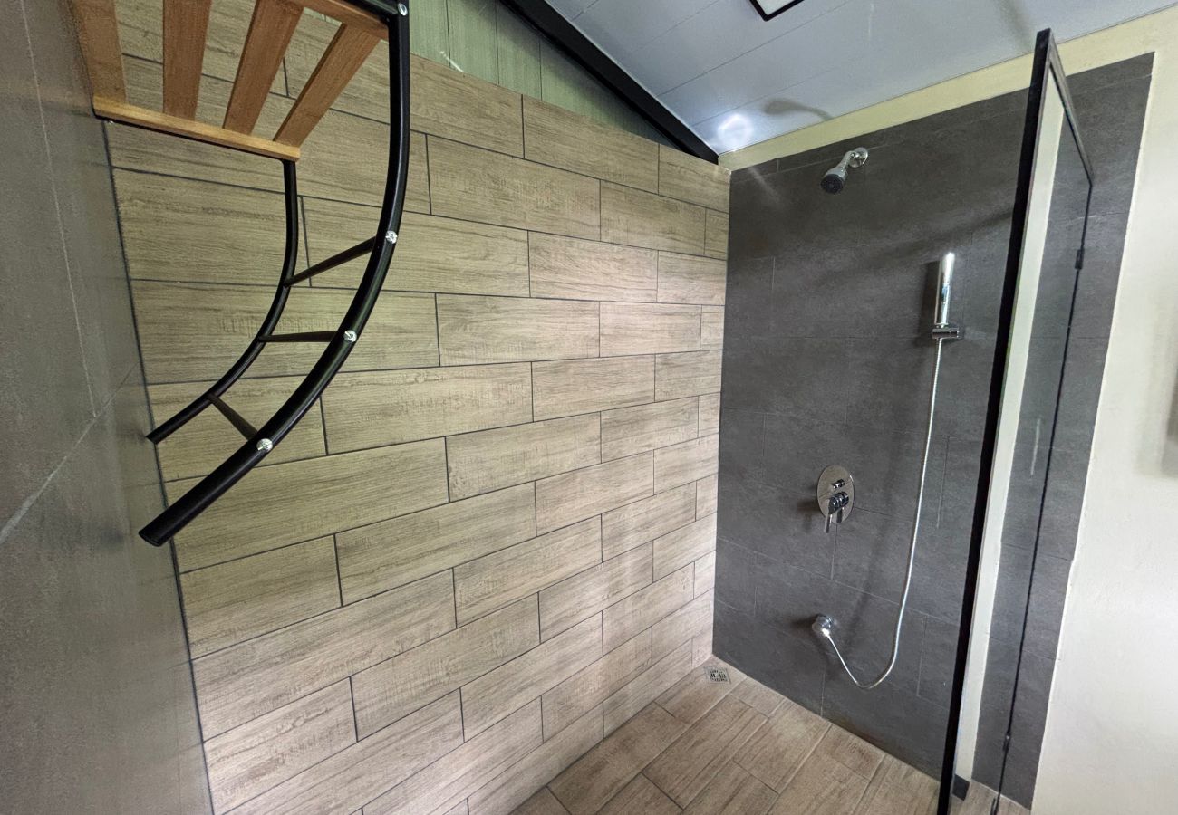 Bungalow en Talamanca - Nalu Punta Uva Lodge 5 min Caminando a la playa 