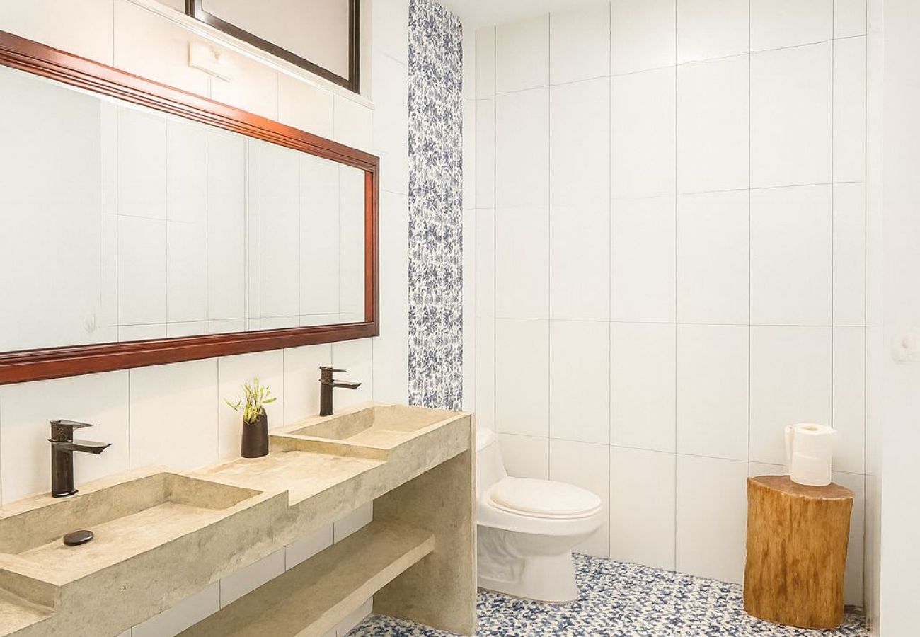 Villa en Puerto Viejo - Casa Baguira Pool House