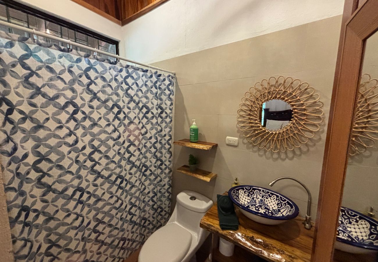 Casa en Puerto Viejo - Ola Playa Negra