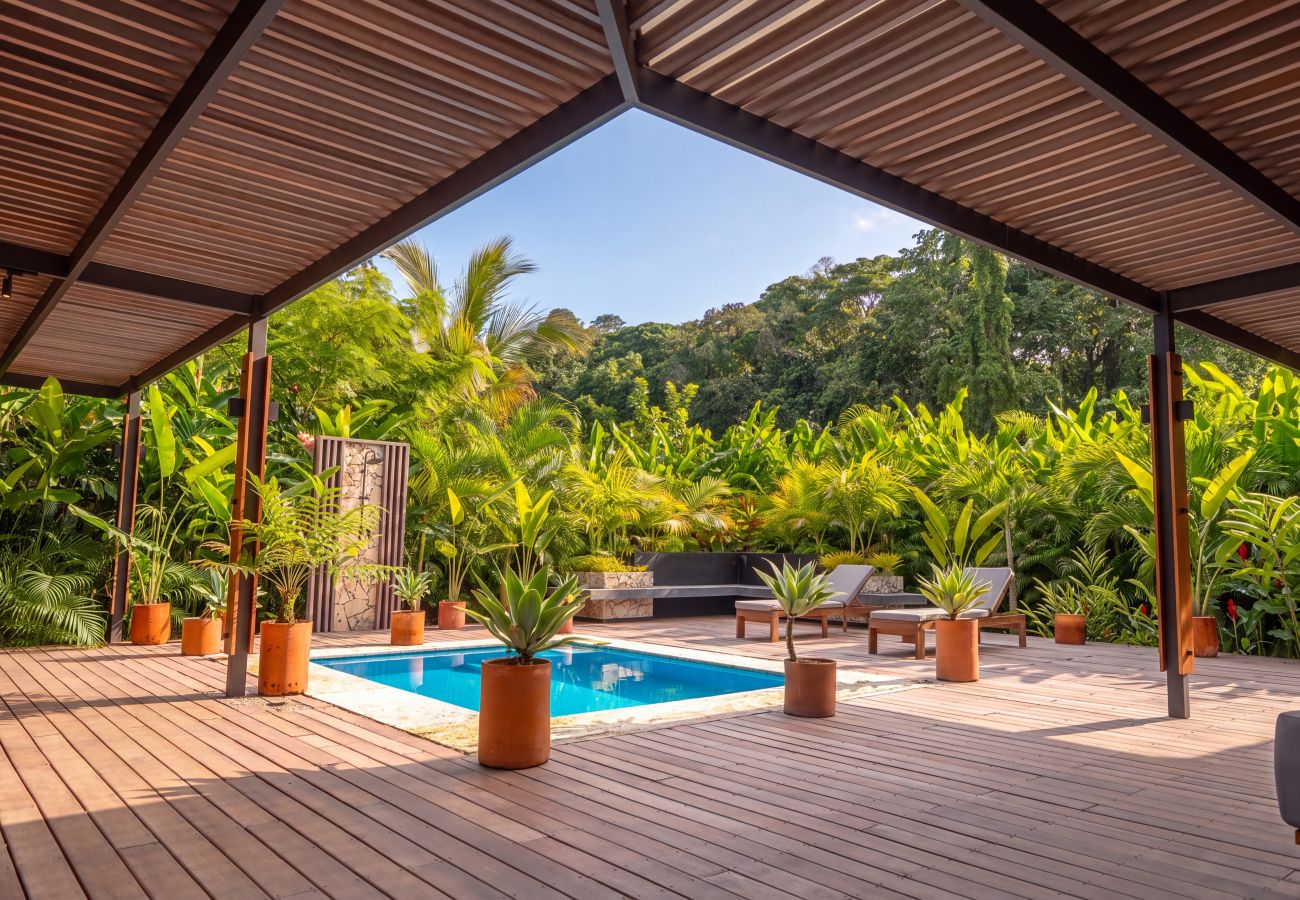 Villa en Puerto Viejo - Villa Yakole– Spacious Tropical Retreat
