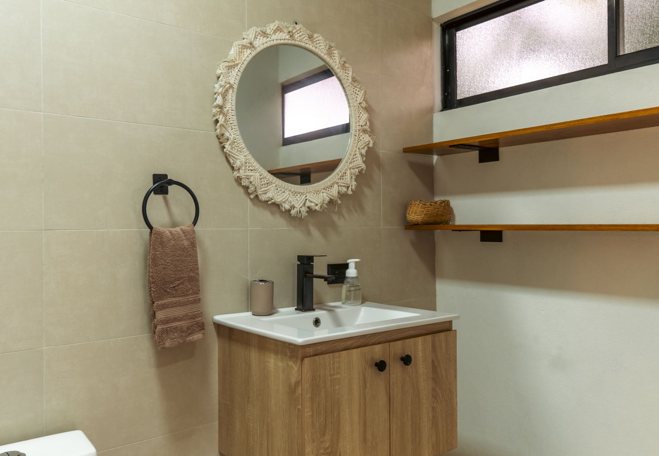 Cabaña en Puerto Viejo - Maxoland Pool House