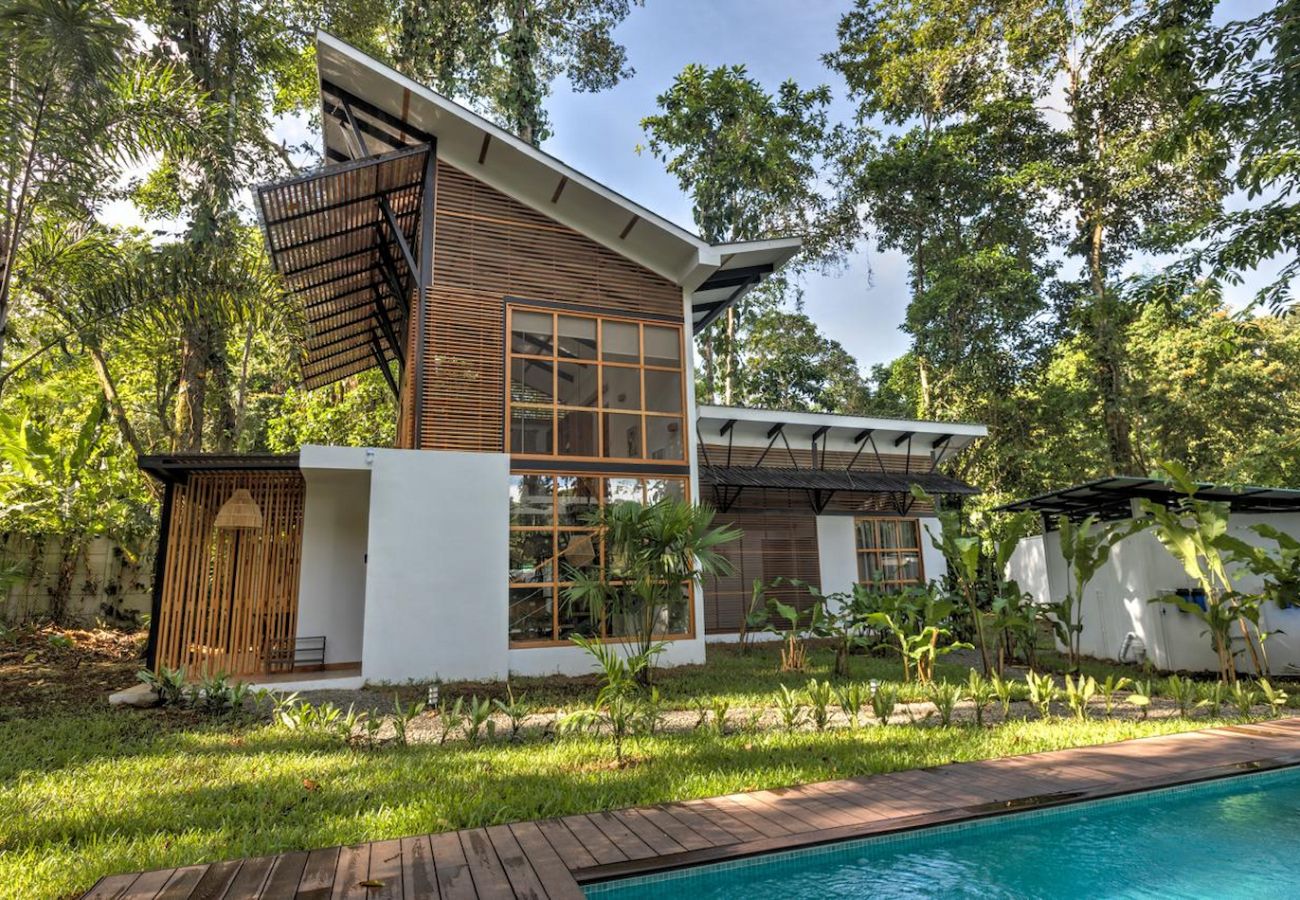 Villa en Playa Chiquita - Porto Alegre Resort