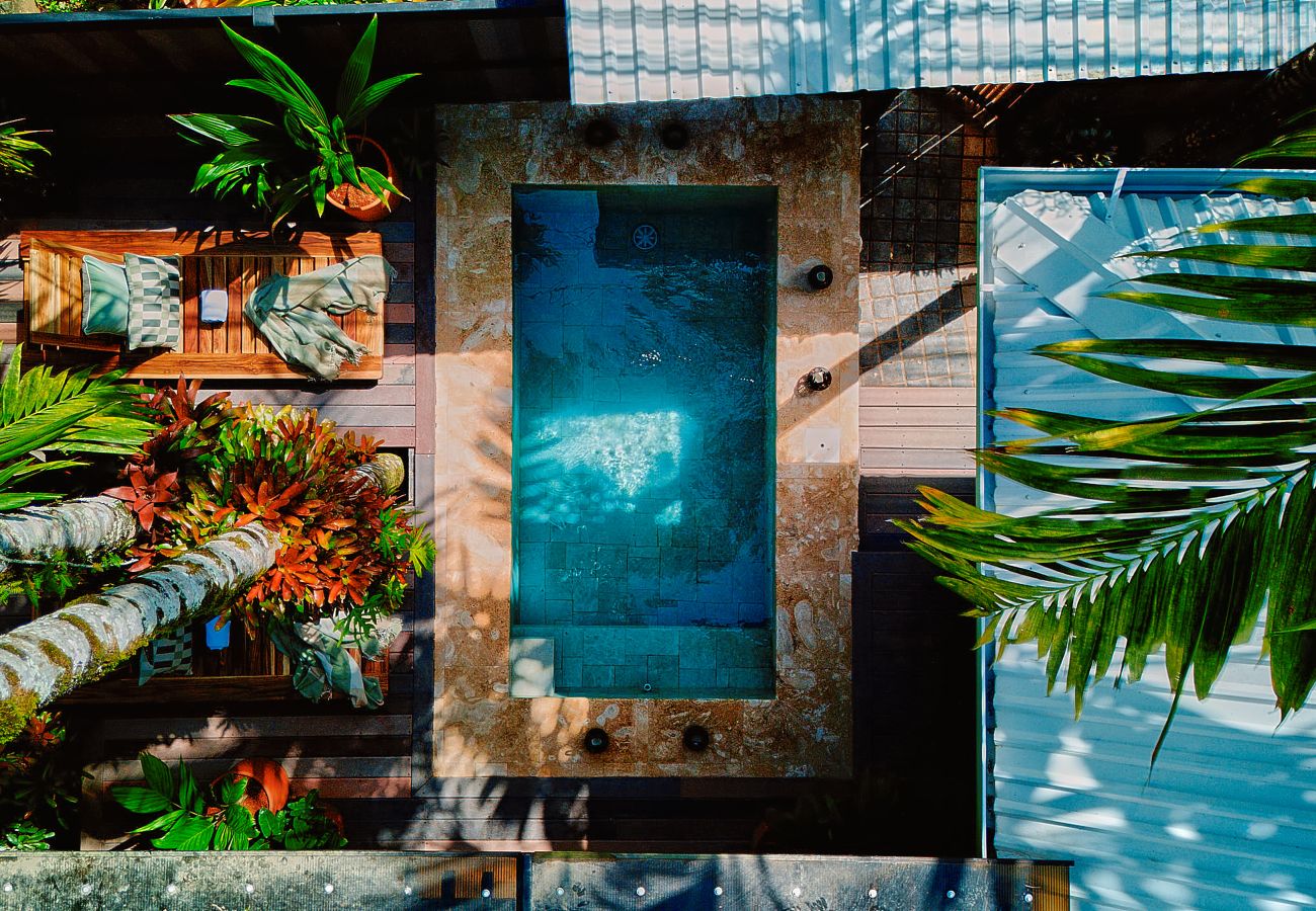 Casa en Playa Chiquita - Luxury Tropical Villa -Private Pool-Walk to Beach