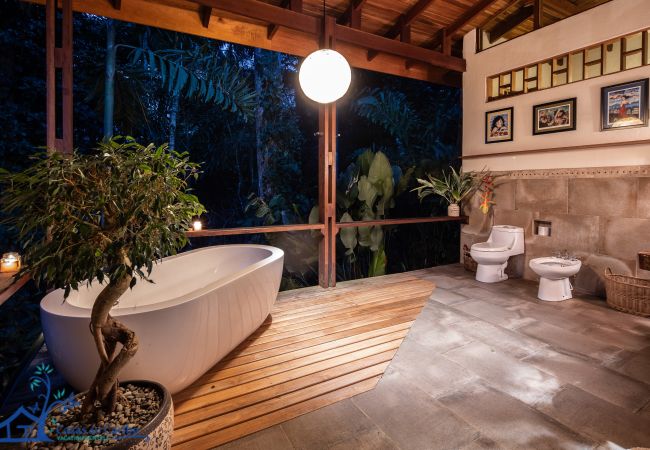 Villa à Punta Uva - Luxury Villa Macaw Pool House with Ocean Views  Villa à Punta Uva - Luxury Villa Macaw Pool House with Ocean Views