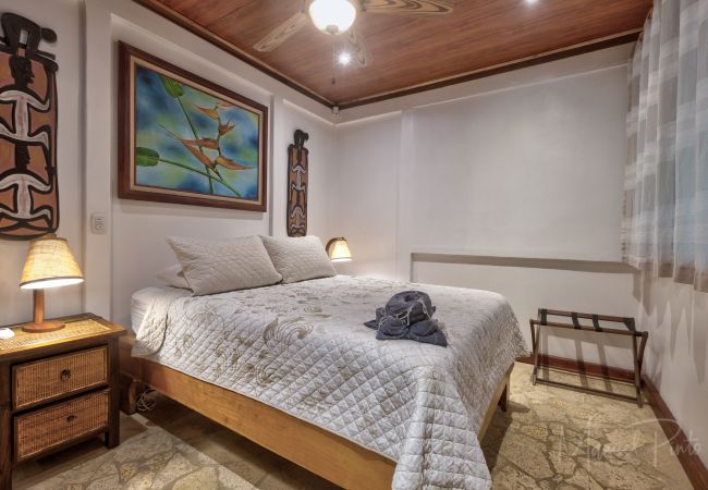 Maison à Punta Uva - Our Bungalow Punta Uva • 3BR Beachfront with A/C  Maison à Punta Uva - Our Bungalow Punta Uva • 3BR Beachfront with A/C