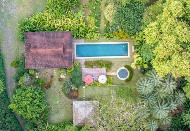 Villa à Playa Chiquita - Luxury Beachfront Villa Miagoa with AC And POOL Villa à Playa Chiquita - Luxury Beachfront Villa Miagoa with AC And POOL