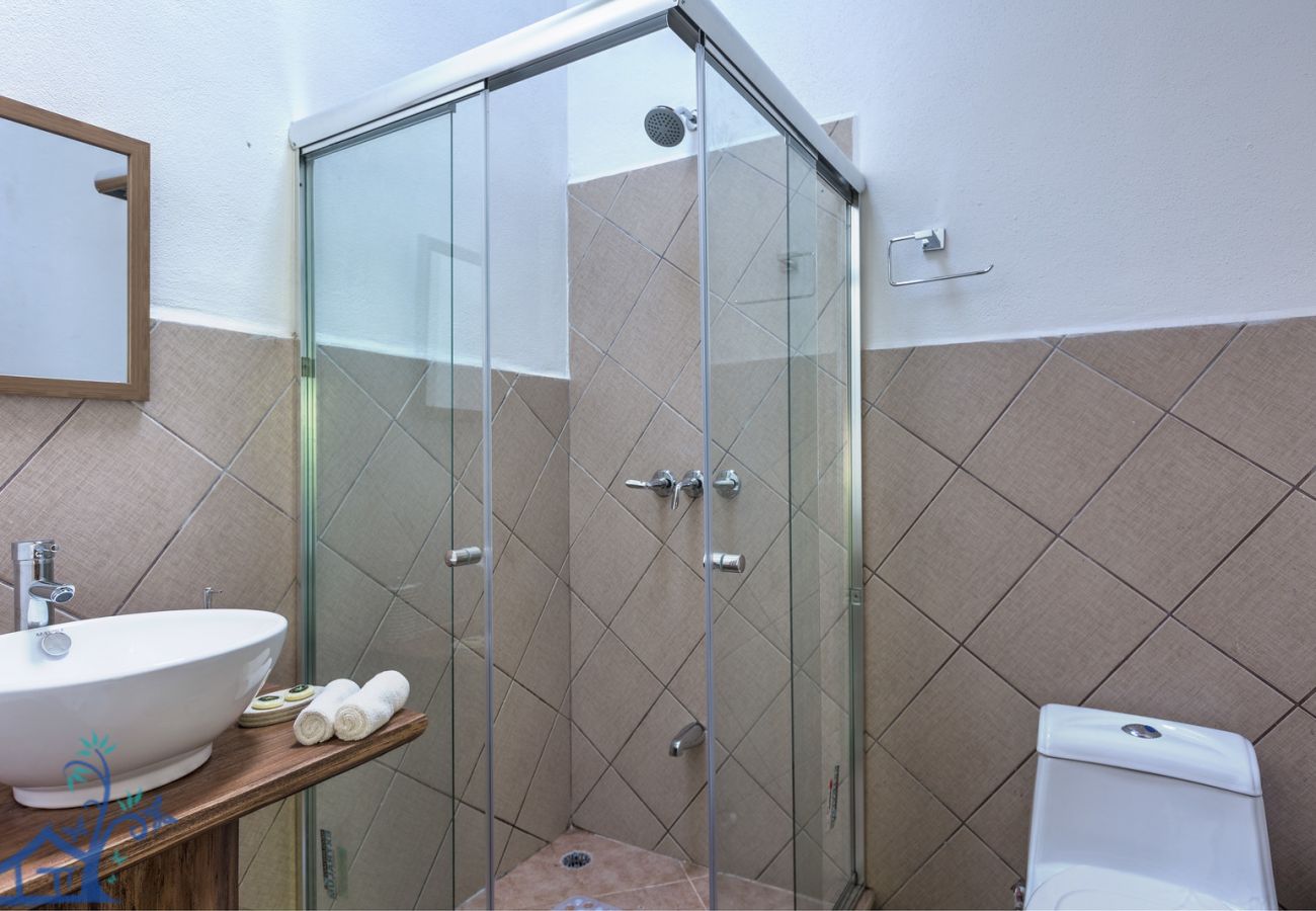 Maison à Cocles - Villa Tortola: Luxury home with AC, FiberOp & Pool - Adults Only