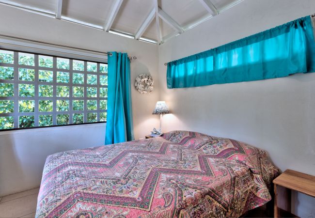 Maison à Playa Chiquita - Casa Mariposa • Garden Hideaway 5 Min from Beach Maison à Playa Chiquita - Casa Mariposa • Garden Hideaway 5 Min from Beach