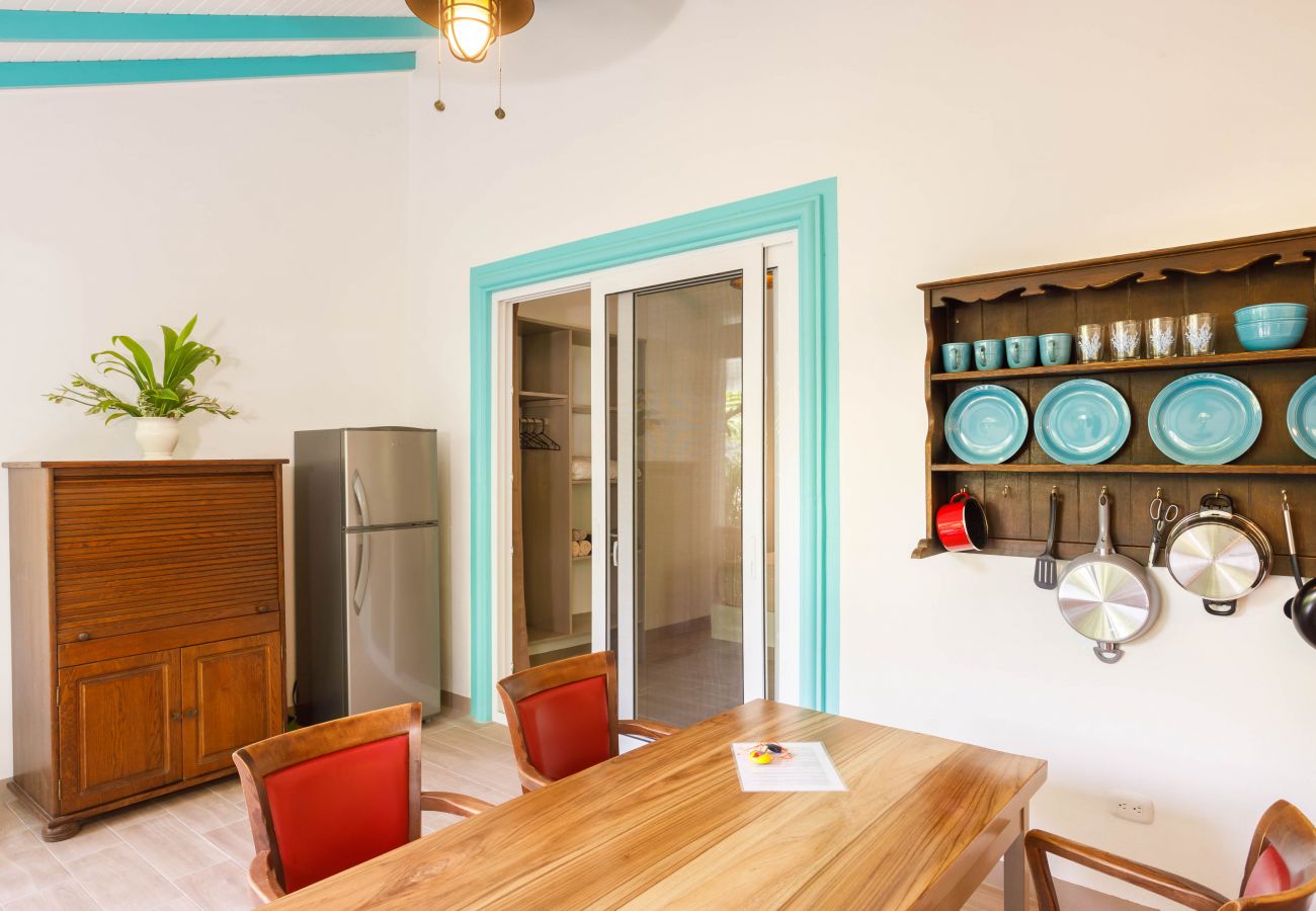Appartement à Playa Chiquita - Casita Curcuma at Arena Blanca with AC and FiberOpt 