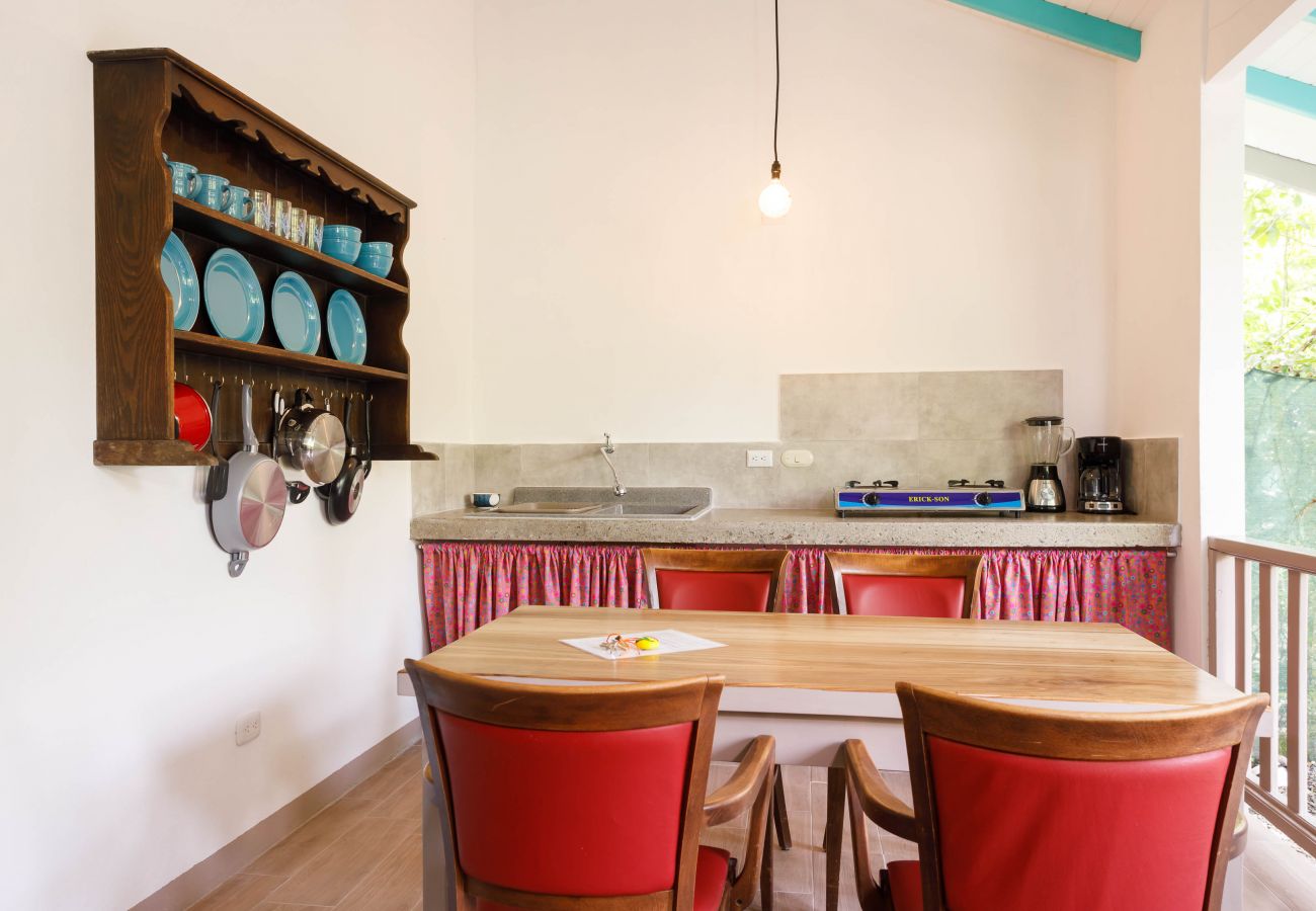 Appartement à Playa Chiquita - Casita Curcuma at Arena Blanca with AC and FiberOpt 