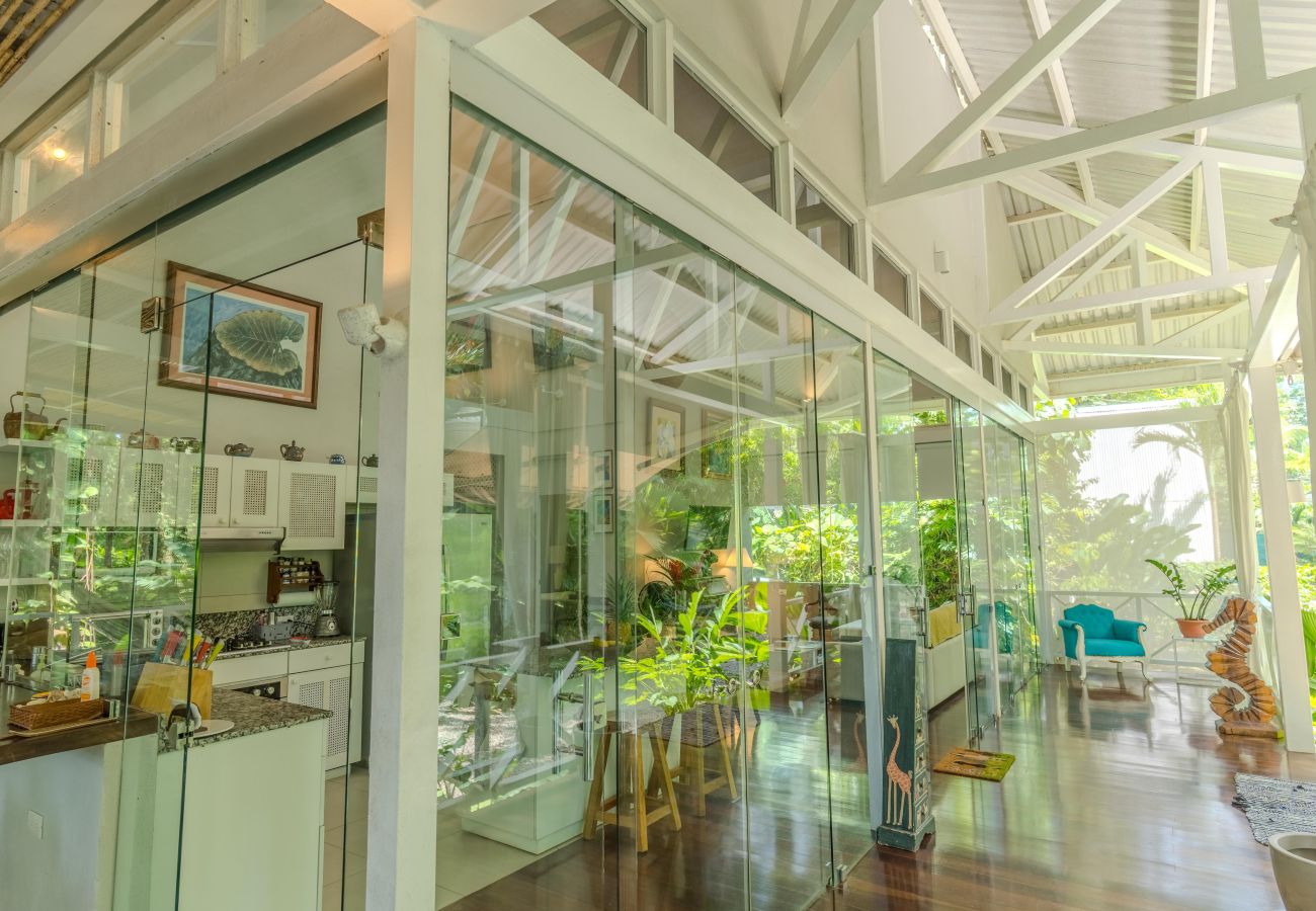 Maison à Puerto Viejo - Residencia Casa Blanca Beachfront Paradise