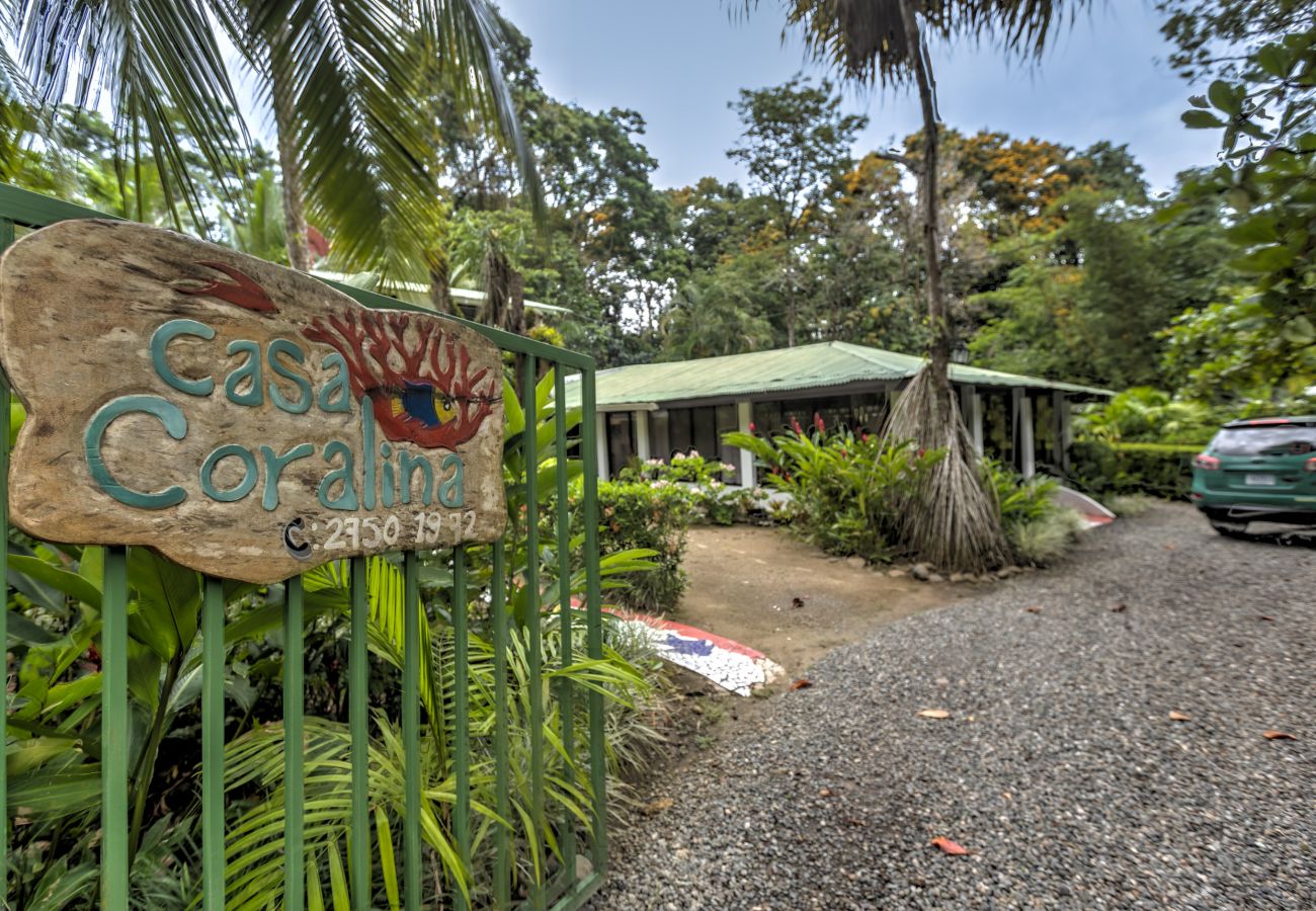 Maison à Punta Uva - BEACHFRONT Villas Coralina for groups