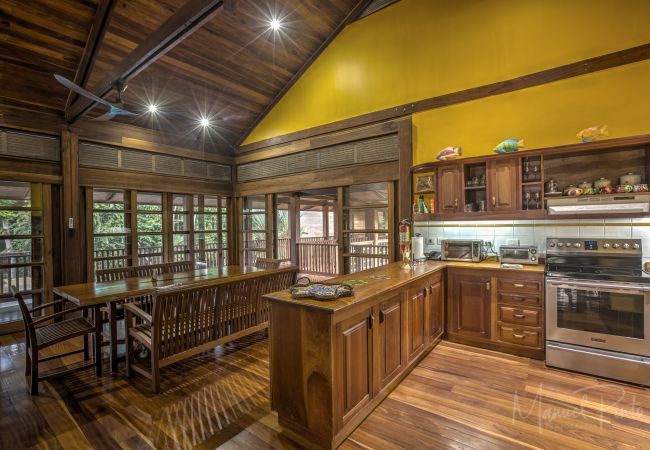 Villa à Punta Uva - Luxury Retreat: Villa Panorama & El Refugio Villa à Punta Uva - Luxury Retreat: Villa Panorama & El Refugio