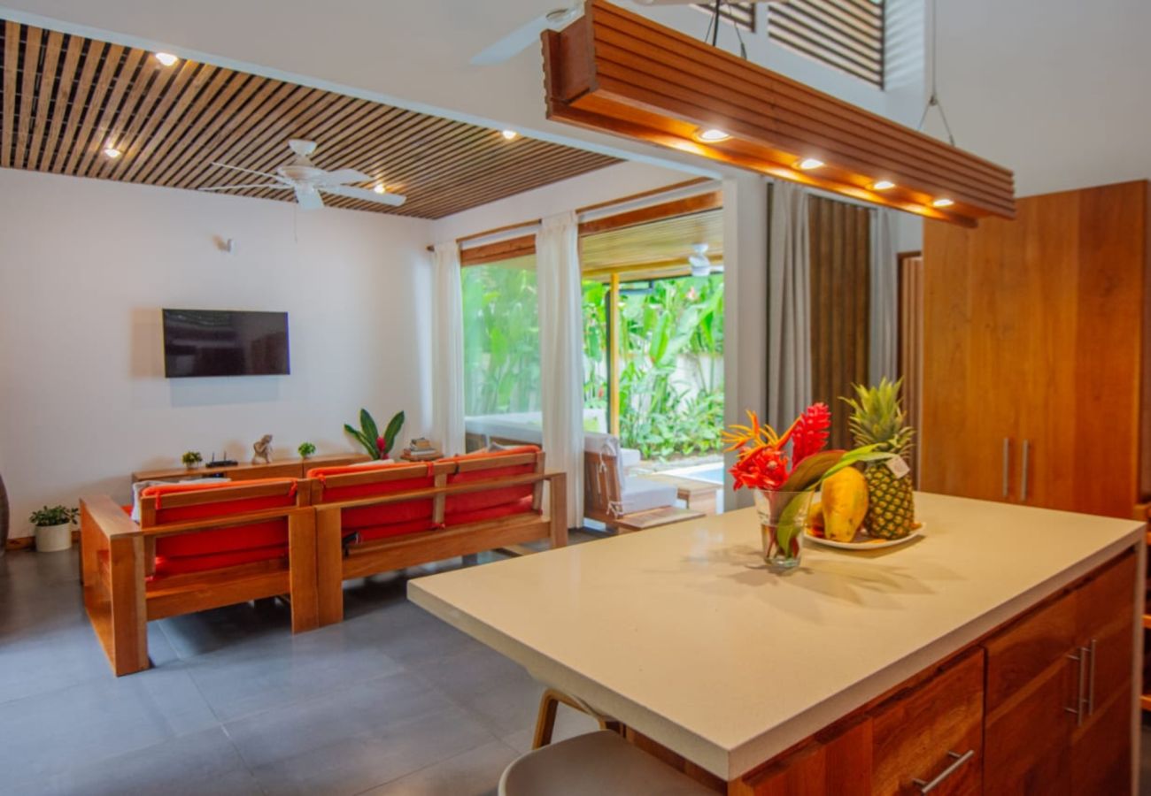 Villa à Playa Chiquita - Casa Koral Pool House