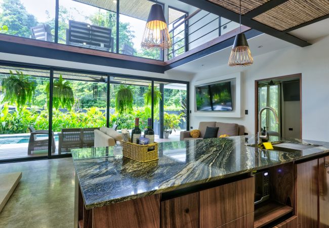 Villa à Cocles - Villas Coral - Luxury Pool House with Beautiful Gardens Villa à Cocles - Villas Coral - Luxury Pool House with Beautiful Gardens