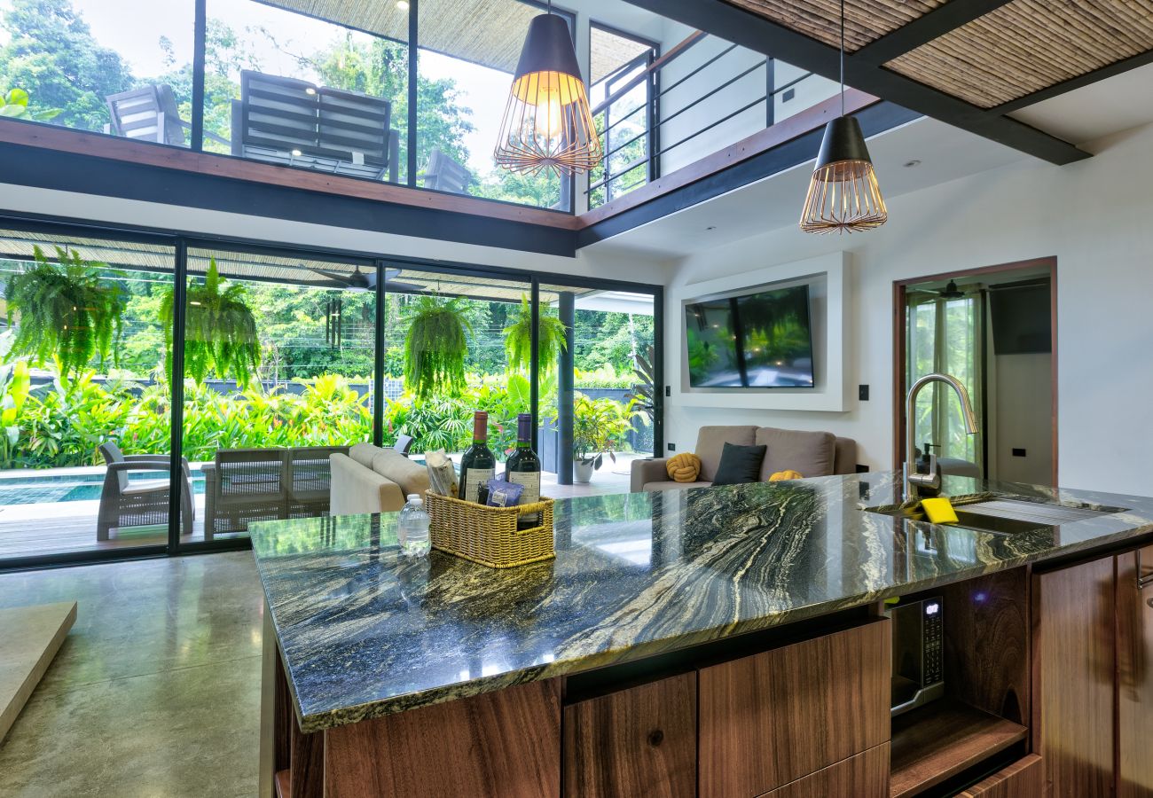 Villa à Cocles - Villas Coral - Luxury Pool House with Beautiful Gardens